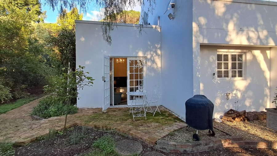3 Bedroom Property for Sale in Zevenwacht Farm Village Western Cape
